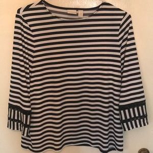 Super cute Chico’s size 1 top